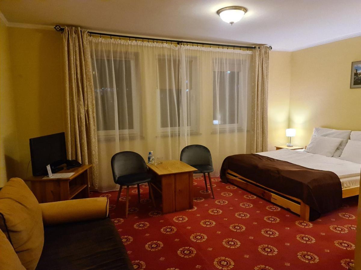 Hotel Klodzko Ngoại thất bức ảnh